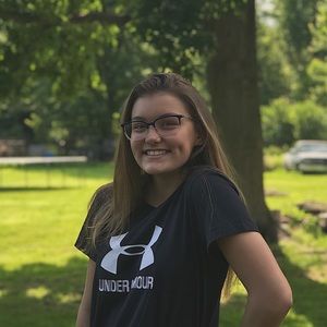 Meet your Posher, Faye